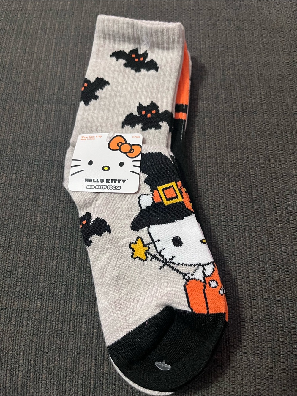 Hello Kitty Halloween 3 Pack Crew Socks - Gray & Orange